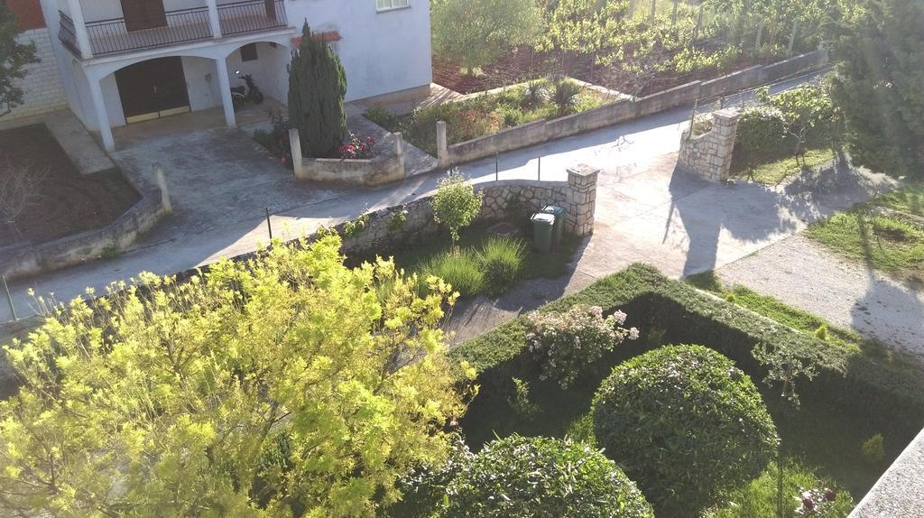 Apartments Lena Sutomiscica Dış mekan fotoğraf