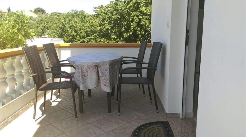 Apartments Lena Sutomiscica Dış mekan fotoğraf